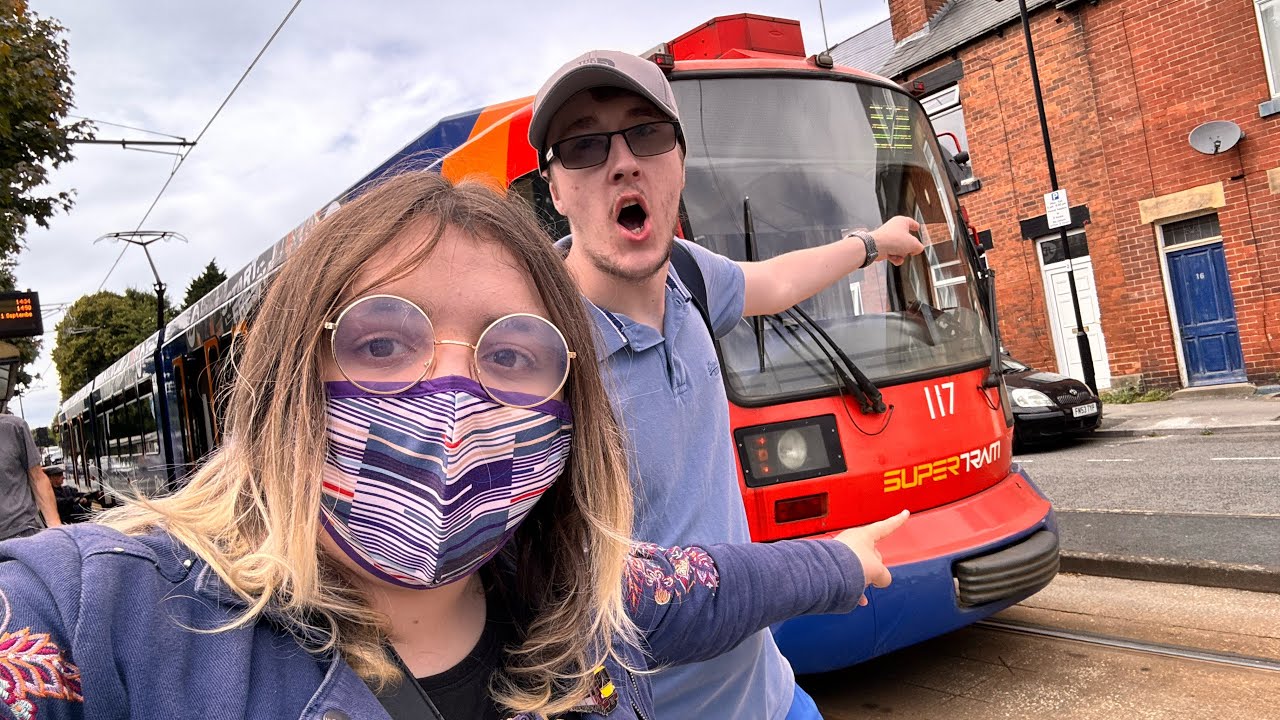 FLEET REVIEW || The Sheffield Supertram!