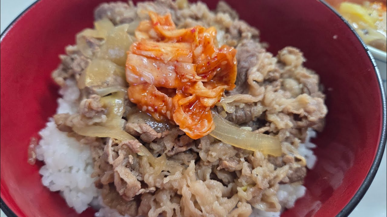 【#飯テロ #男飯】牛丼 & 豚汁