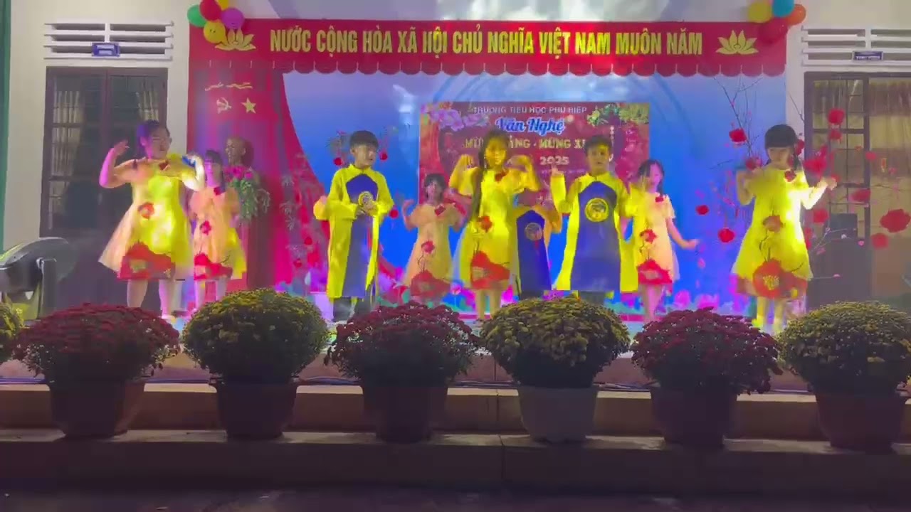 Nhảy Zumba Chuyện Cũ Bỏ Qua - Lớp 3A2 Trường TH Phú Hiệp, Di Linh, Lâm Đồng