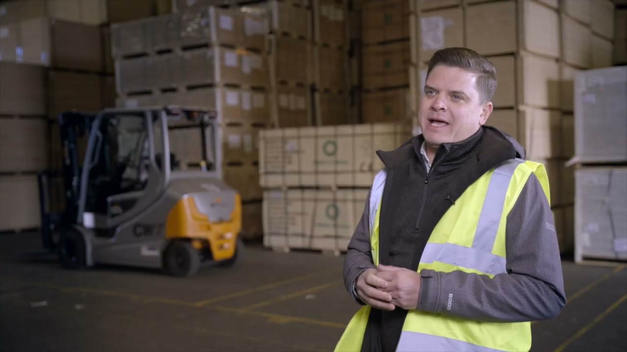 Fleet visibility, sensors & structured support | CWT Logistics, Tilbury Docks