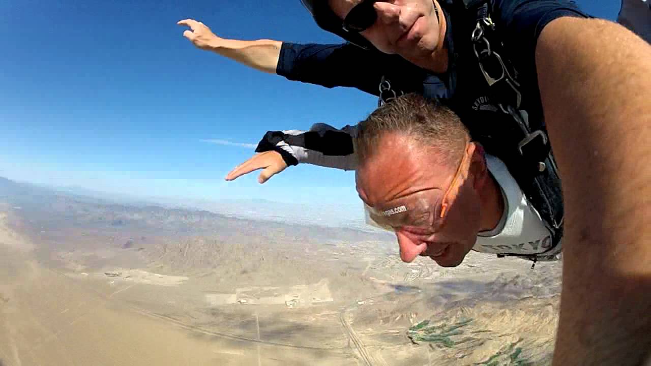 Прыжки с парашютом в Лас-Вегасе с SkyDive Las Vegas