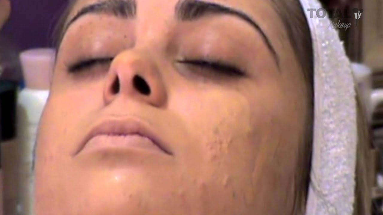 Preparação de pele com acne