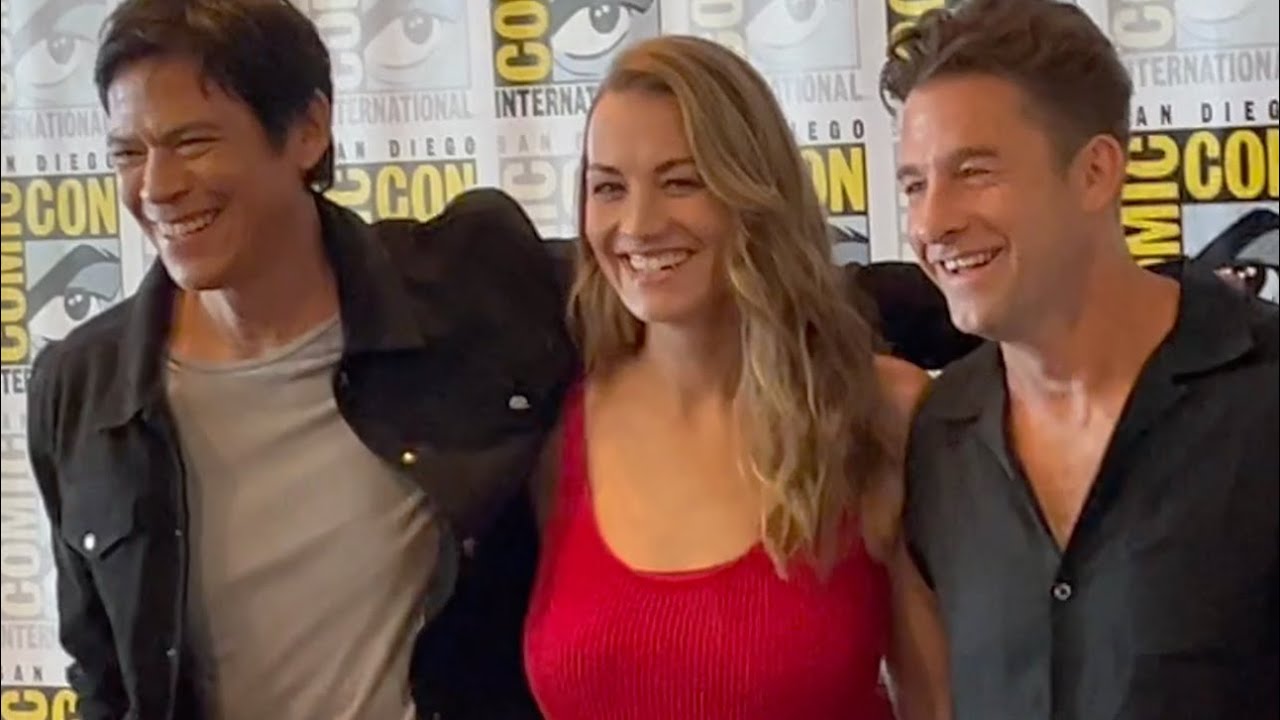 Yvonne Strahovski, Scott Speedman and Chaske Spencer Photo Op | Teacup (2024)