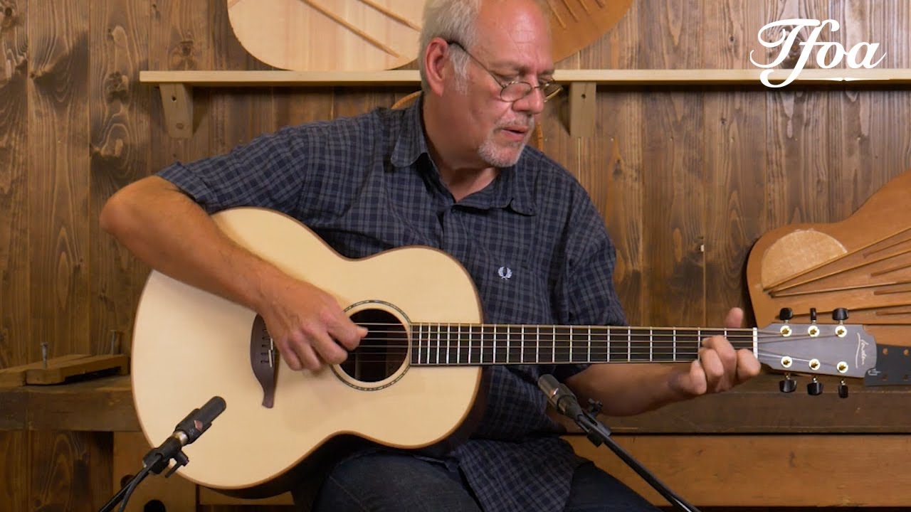 Lowden F35 Madagascar Rosewood Alpine Spruce played by Cok van Vuuren | Demo @ TFOA