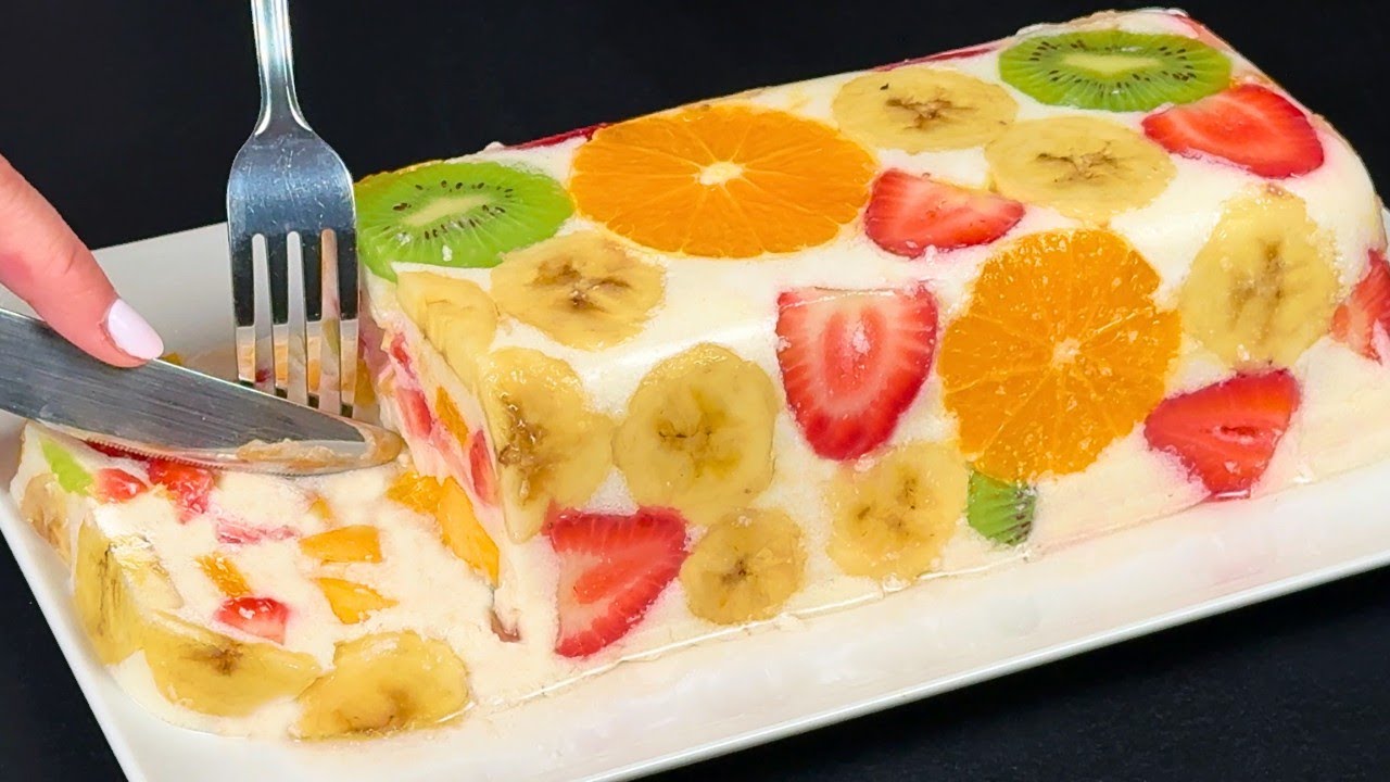 Just milk and fruit! Delicious summer dessert in 5 minutes! No baking!