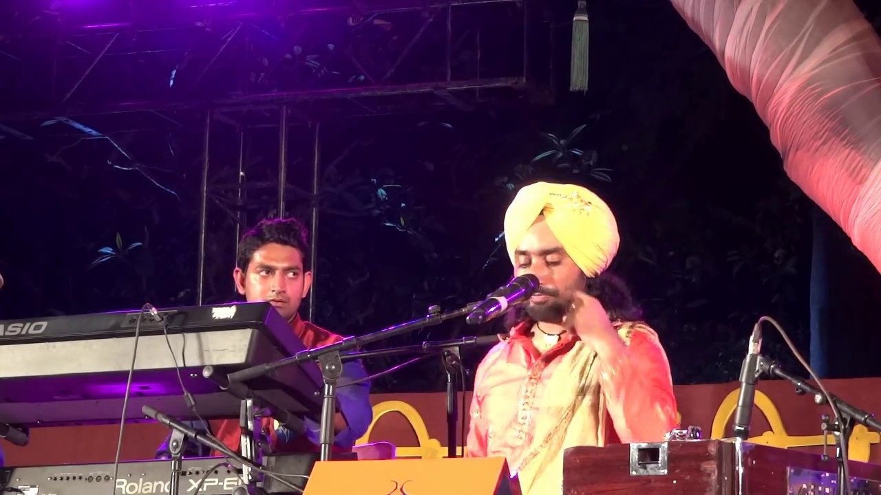 Shri Satinder Sartaj : Raga Des : Ibadat Kar : 30 04 2017 : Nehru Park : MAH02492