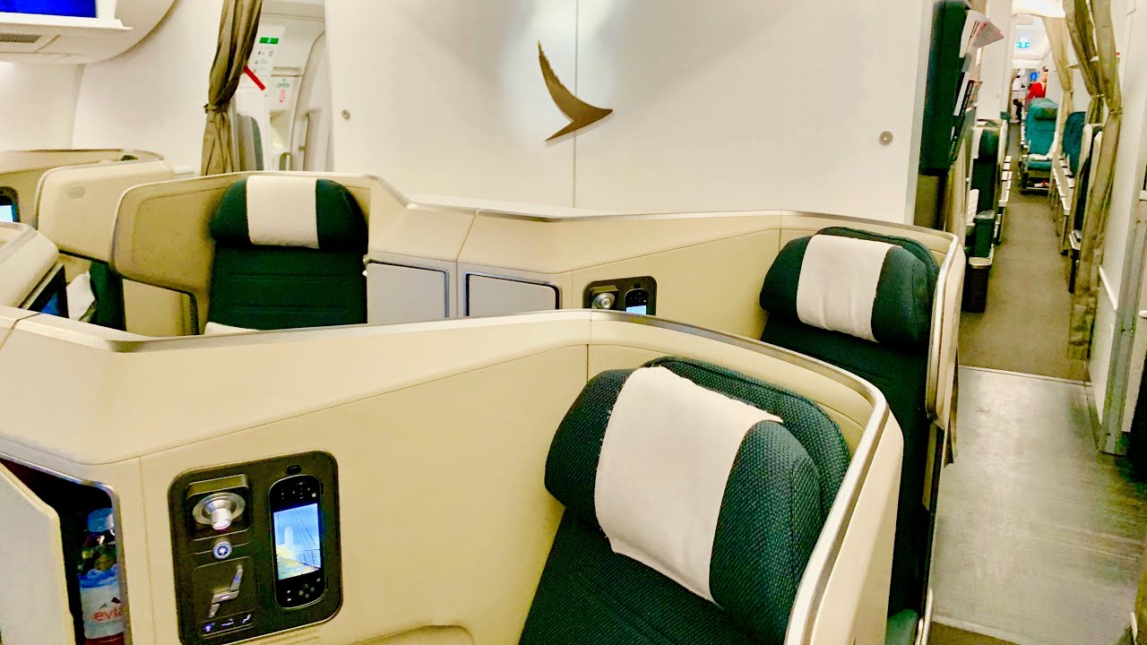 Cathay Pacific A350-900 Business Class Hong Kong to London Gatwick CX343