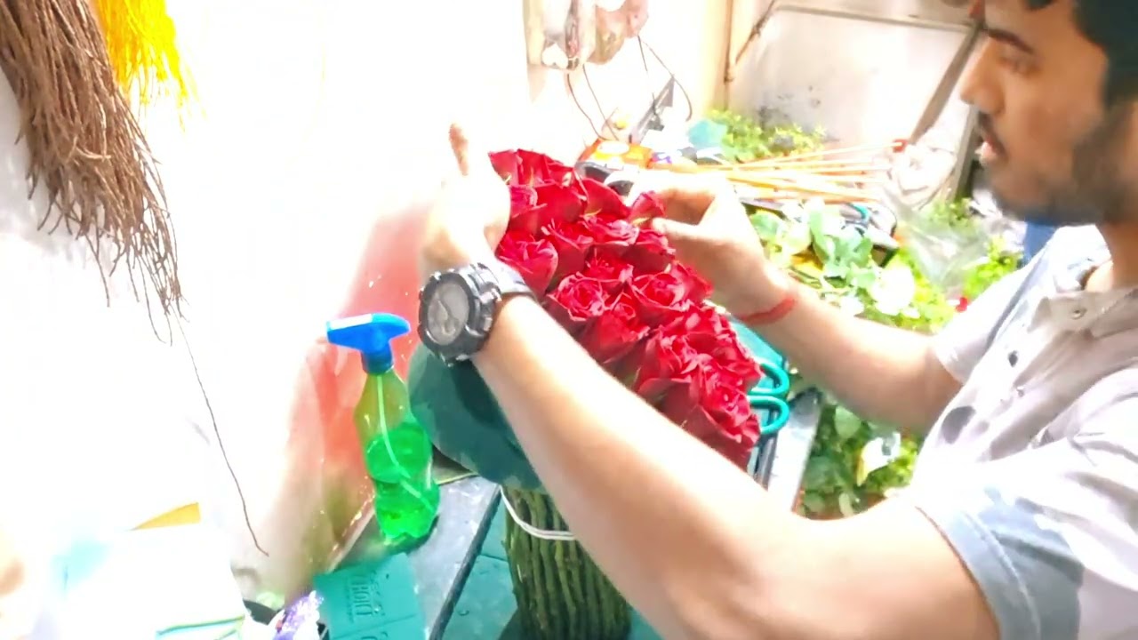 Customize Hamper with chocolate, flowers and photos❤️♥️♥️#flowers #flowerarrangement #love 