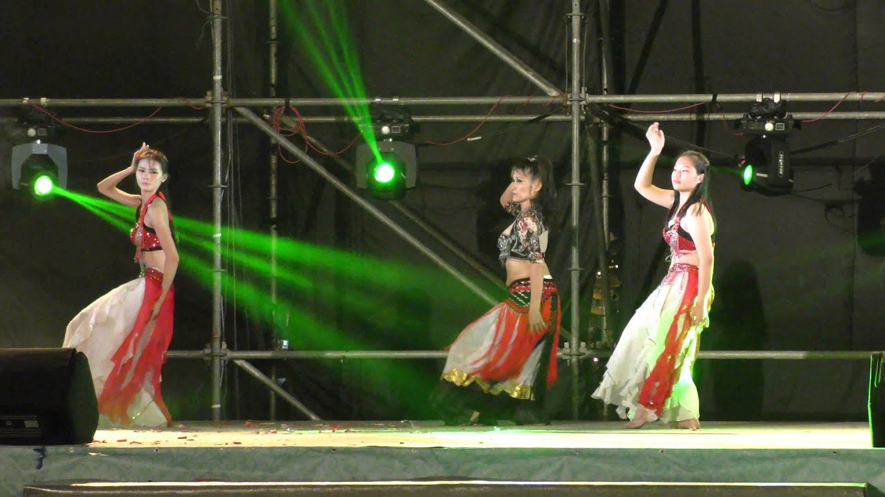 2015.10.16 余金蔚中東肚皮舞團 肚皮舞表演 (3/4) @ 2015 高雄左營萬年季 [4K-UHD]