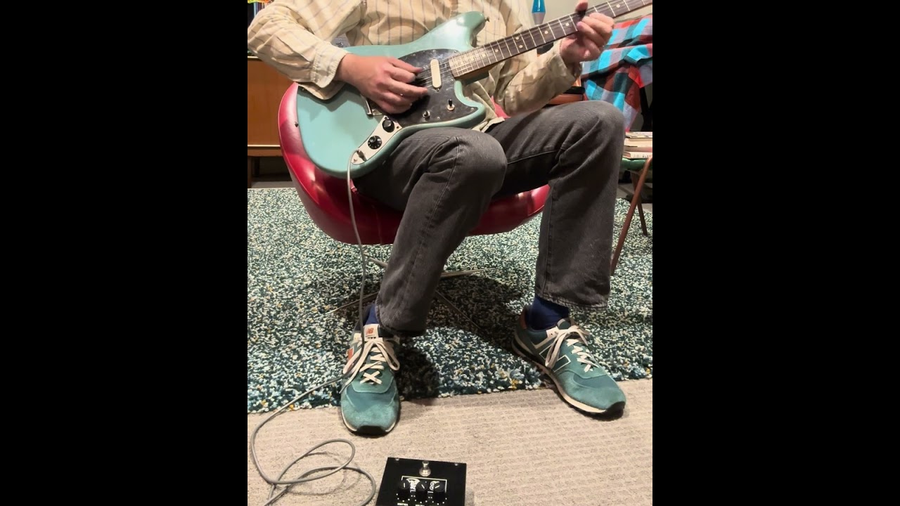 1966 Fender Duo Sonic with mods.