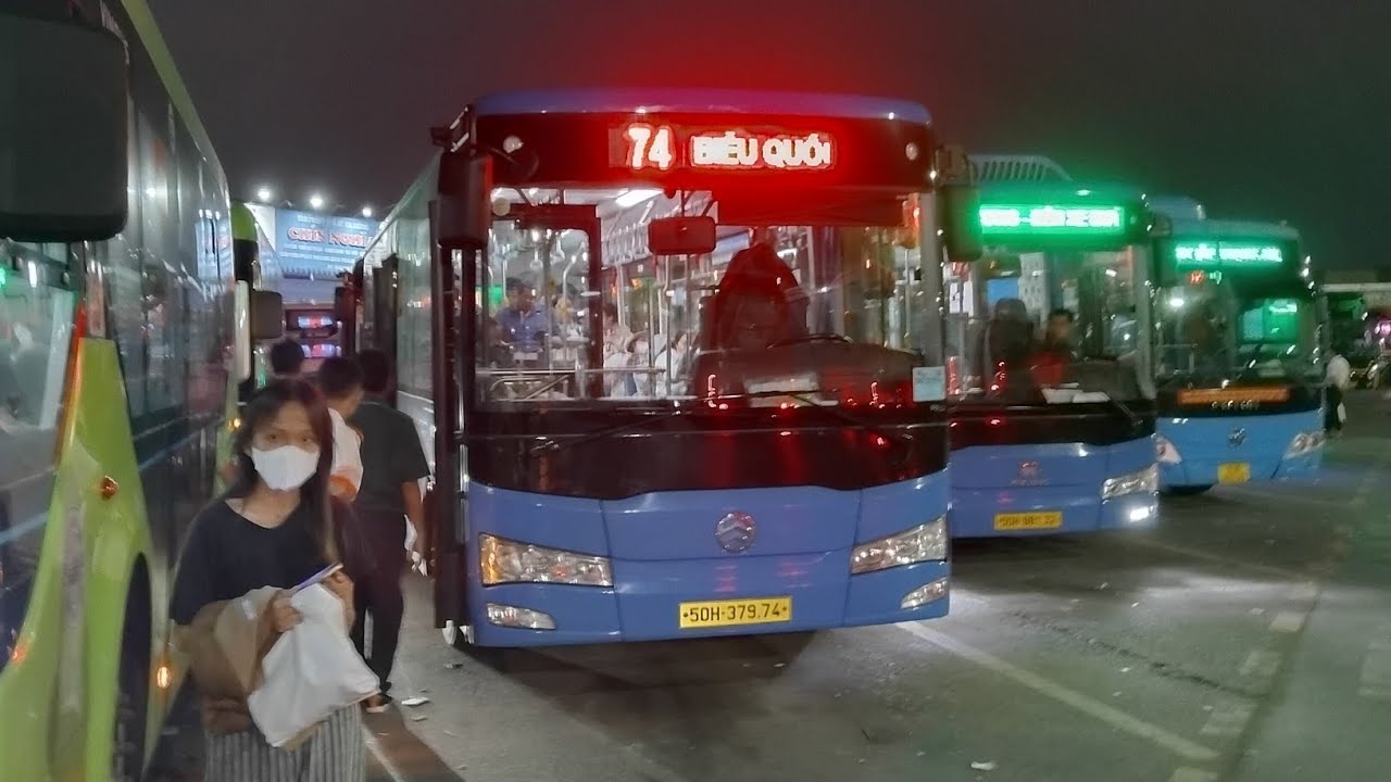 Trải nghiệm xe buýt 74 FUTA Bus Lines (xe tăng cường từ tuyến 102, 50H-379.74)