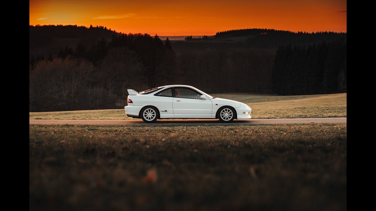 Honda Integra Type R (DC2) - Intake Sound!