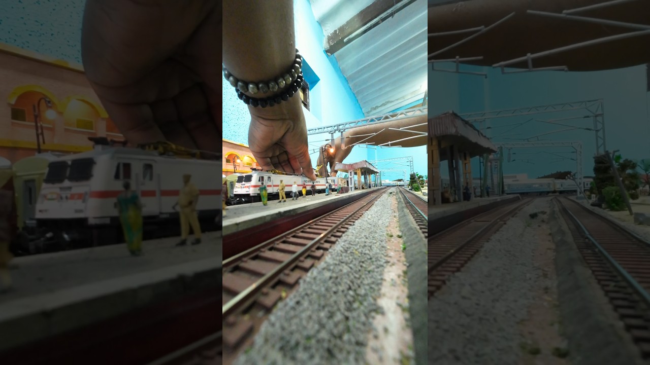 Indian Railways Model Train Night Run | WAP-7 Model | train videos #shorts #indianrailways #train