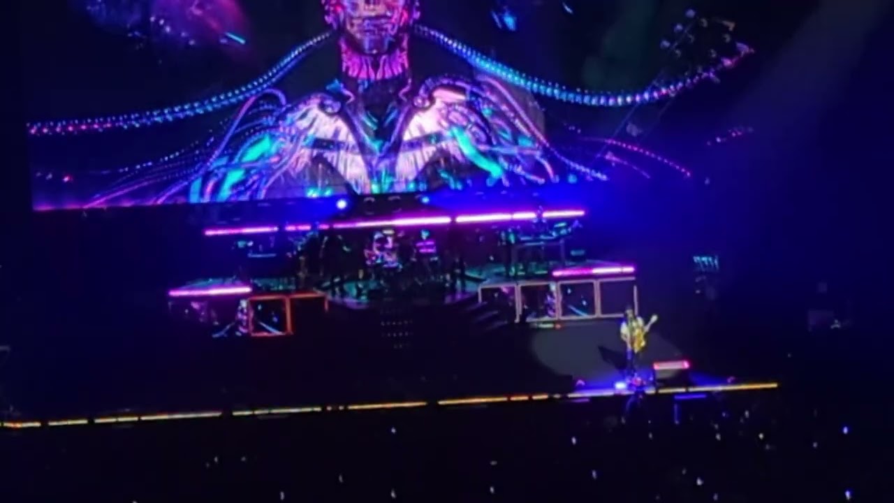 Guns N' Roses - Rocket Queen [incl. Slash Guitar Solo] / Live in Concert (Abu Dhabi, 27 May 2025)