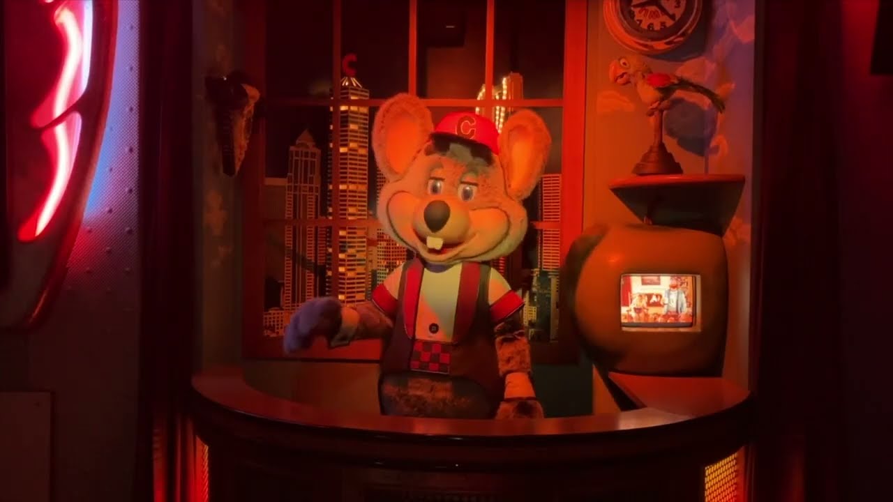 “Granny’s Rockin’ Chair” - Chuck E. Cheese’s Spring 2013 Show Segment 6