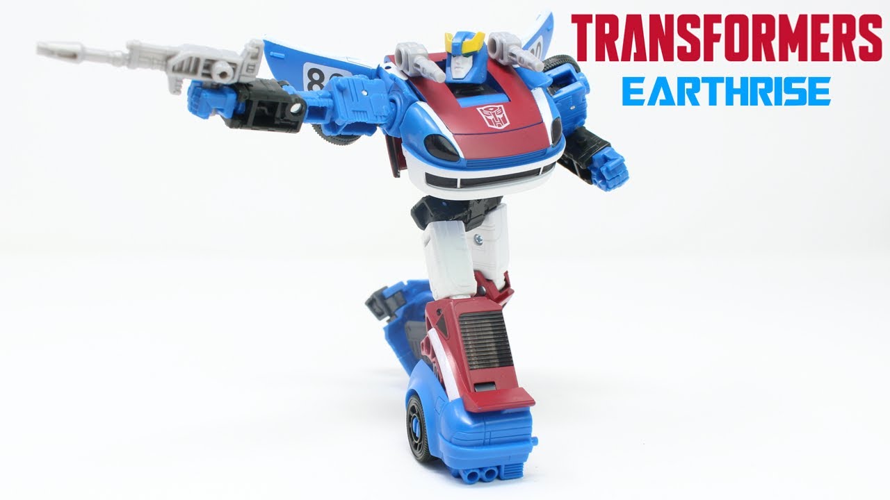 Transformers Earthrise Deluxe Class Smokescreen Review