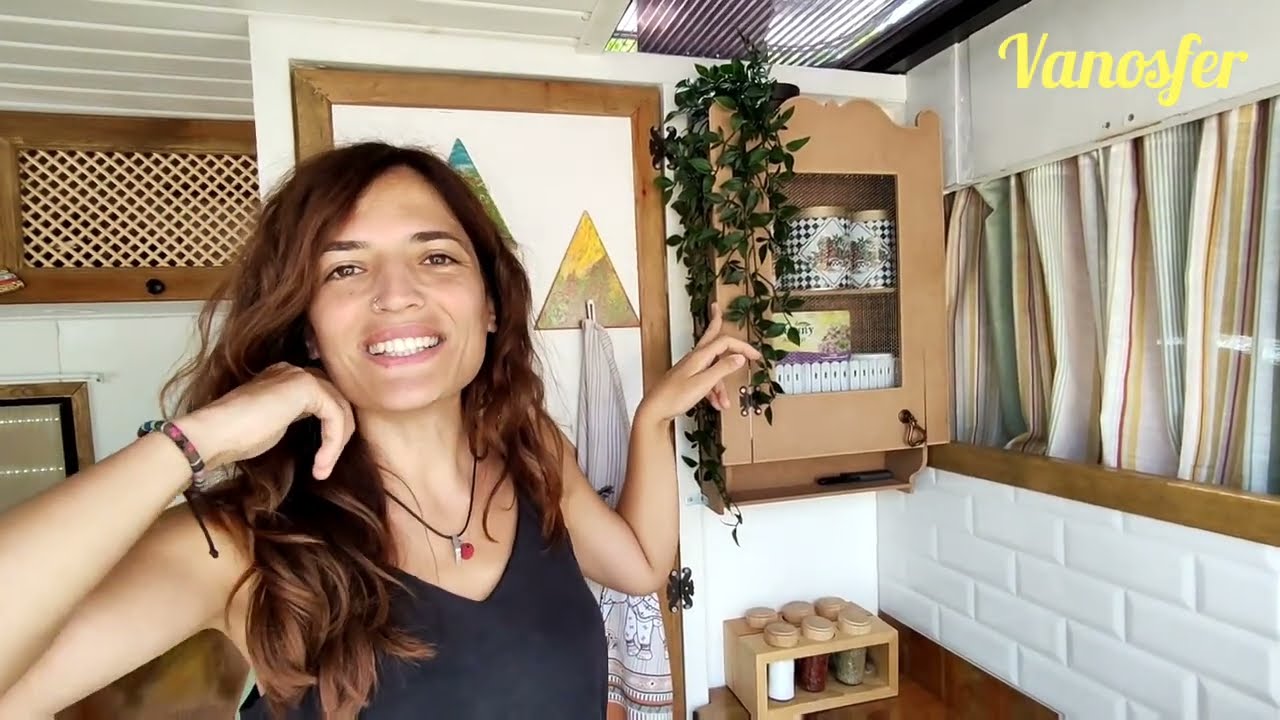 KARAVANA NASIL SIĞDIK, YERLEŞTİK? | TAM ZAMANLI #KARAVAN YAŞAMINDA İÇ MEKAN DÜZENİMİZ #VANLIFE