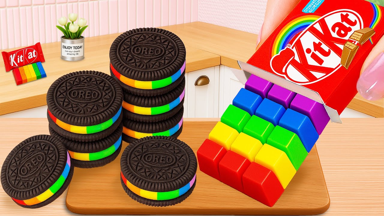 How to Make Rainbow Oreo & KitKat Dessert 🌈🍫 | Colorful Chocolate Treat | Cute Mini Bakes