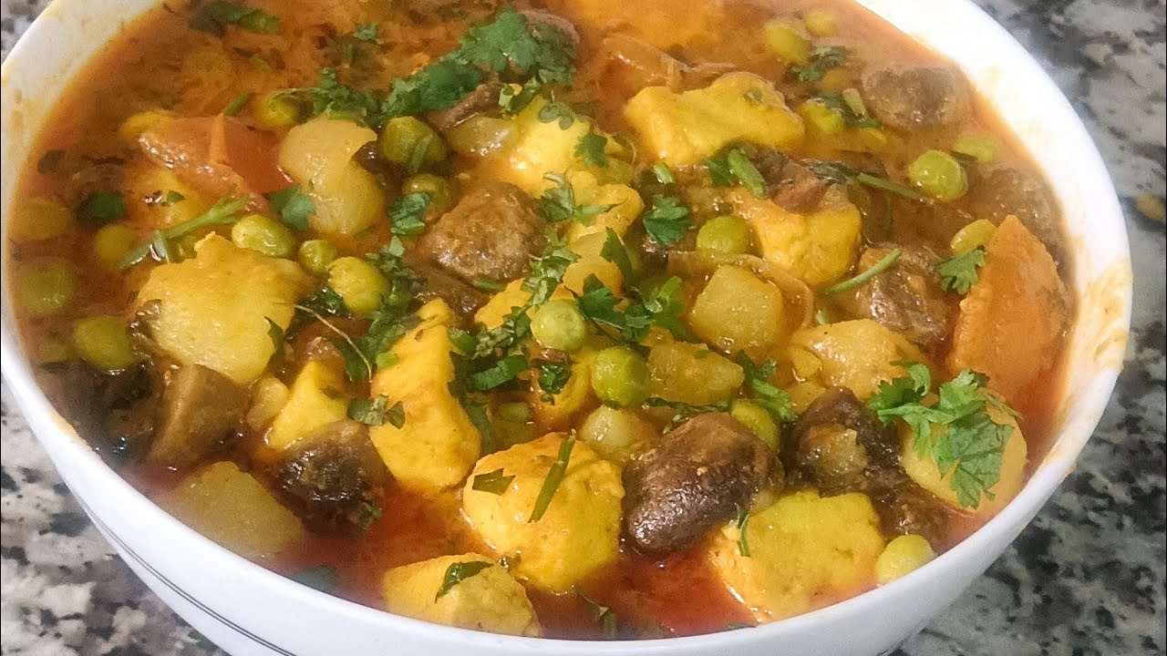Mushroom paneer masala