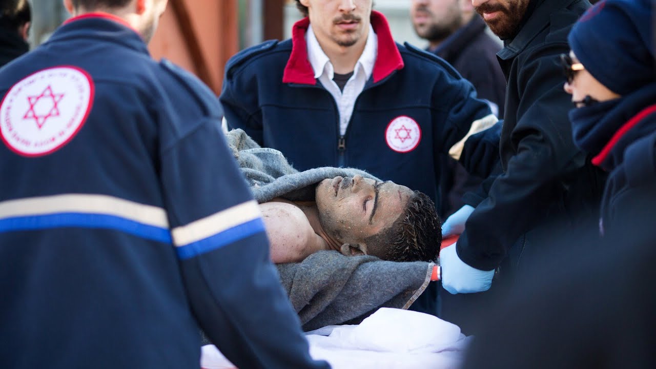 Nine Israelis Injured in Knife Attack by Palestinian