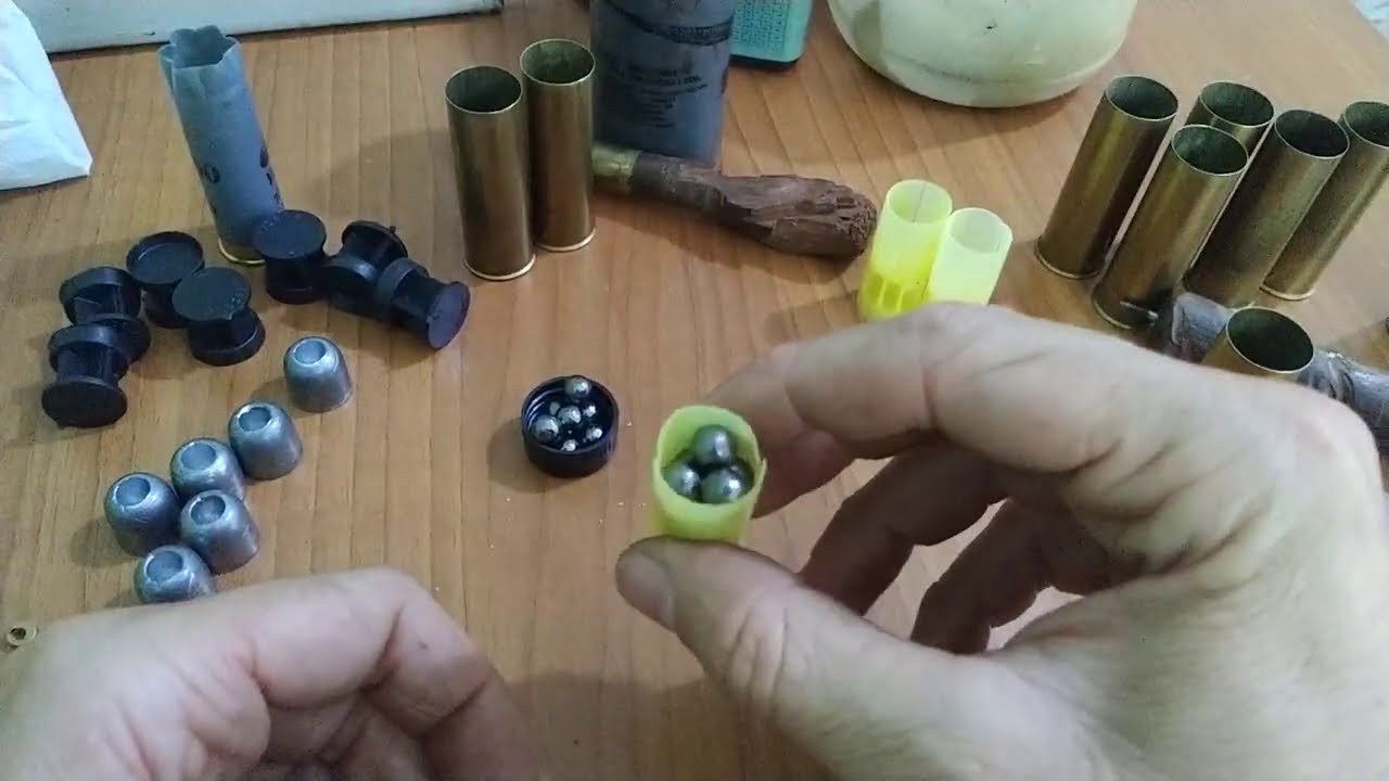 Recarga cartucho metálico calibre 12 GA  para javali