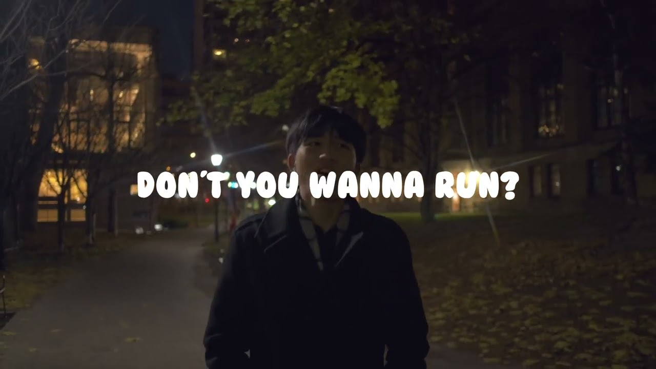 Peach Luffe - When you hold me (Lyric Video)