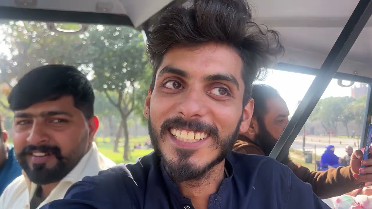 Injoy the Sunday fever ho gha | Lahoriye Boy | A.A | #viralshort #shortsfeed #subscribe #foryourpage