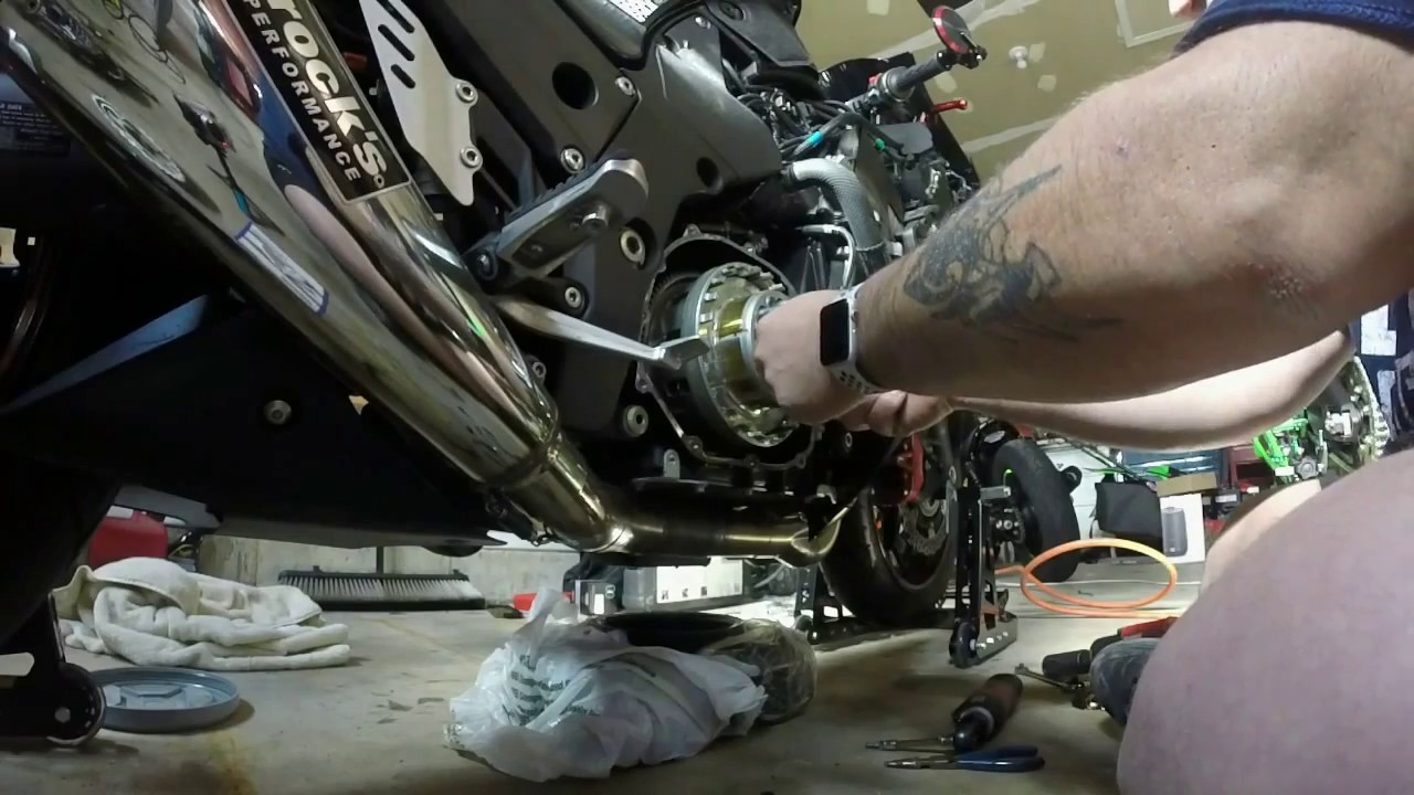 ZX14R Oil Pump Cover Mod