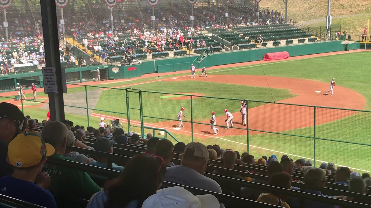 2019 LLWS - Japan pre-game infield routine