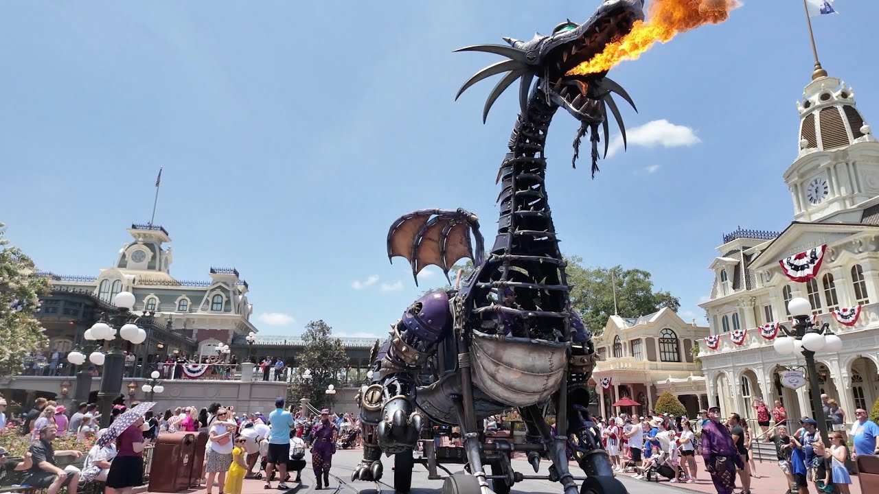 Disney Festival of Fantasy Parade in 4K Magic Kingdom | Walt Disney World May 2024