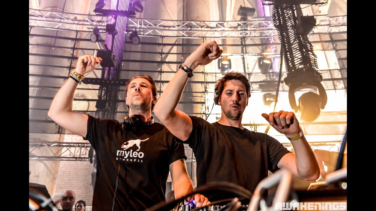 ▶ Pan Pot @ Awakenings Gashouder Carl Cox And Friends 30 Mar 2013 (live video)