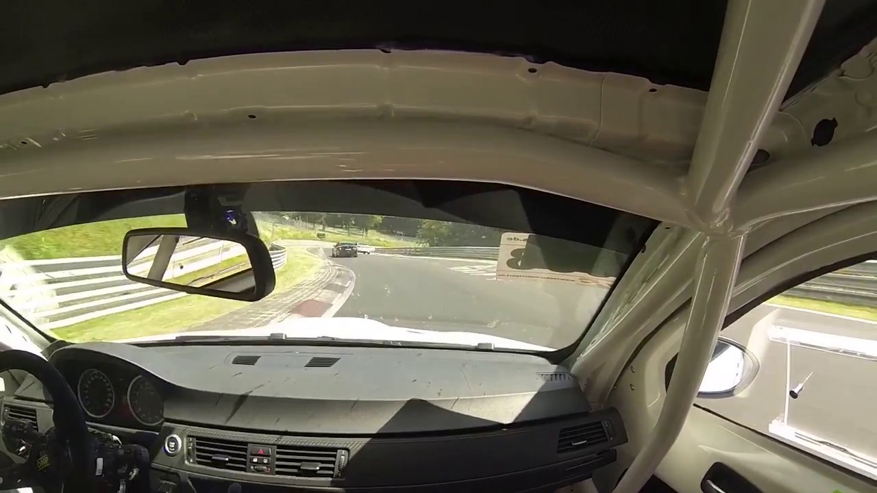 Nordschleife E92 M3 GT4 with Porsche GT4 Funlap with traffic