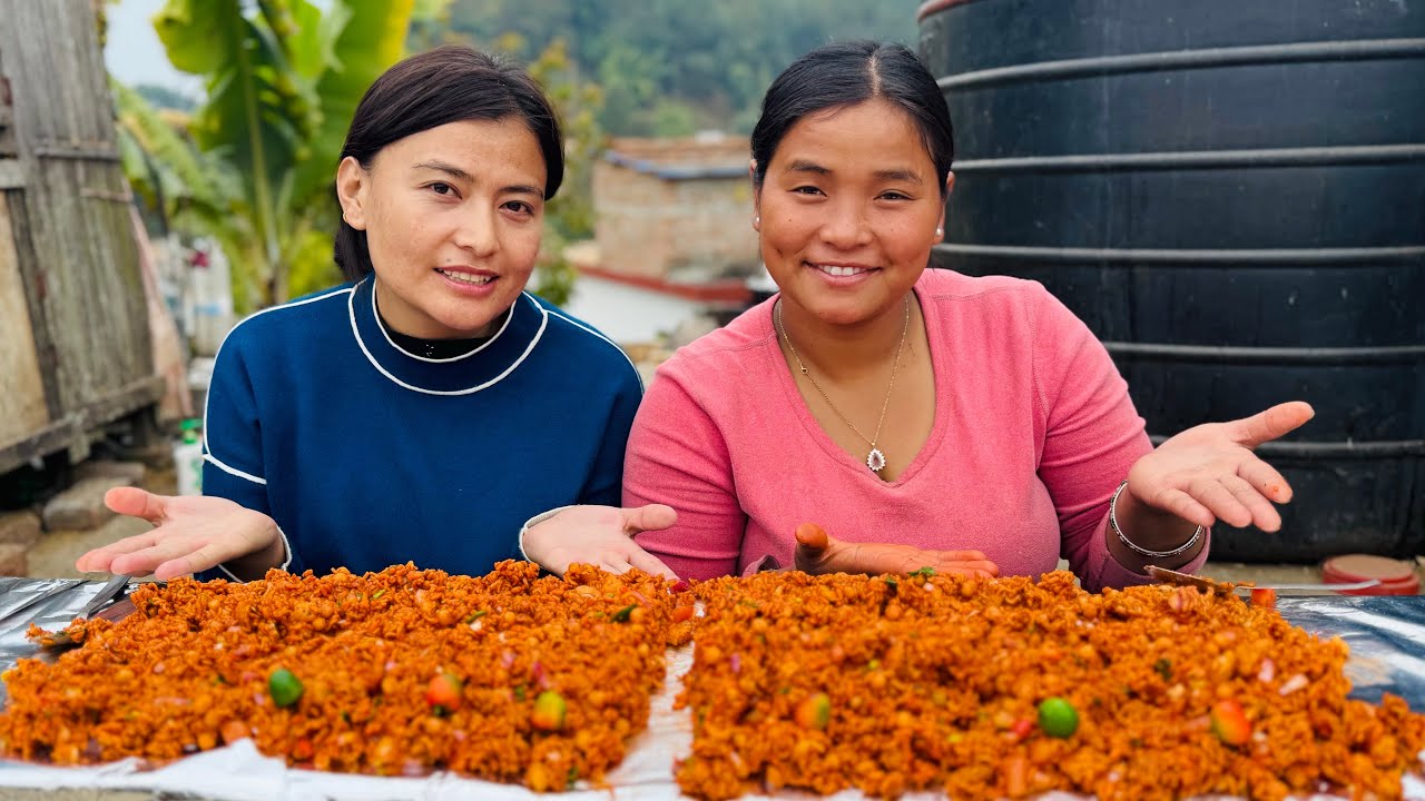 Siru and Miruko chatpate challenge.Mirale khalyo Bhiheko kuro😊#siruthapamagar#​⁠@miragrgfromgorkha