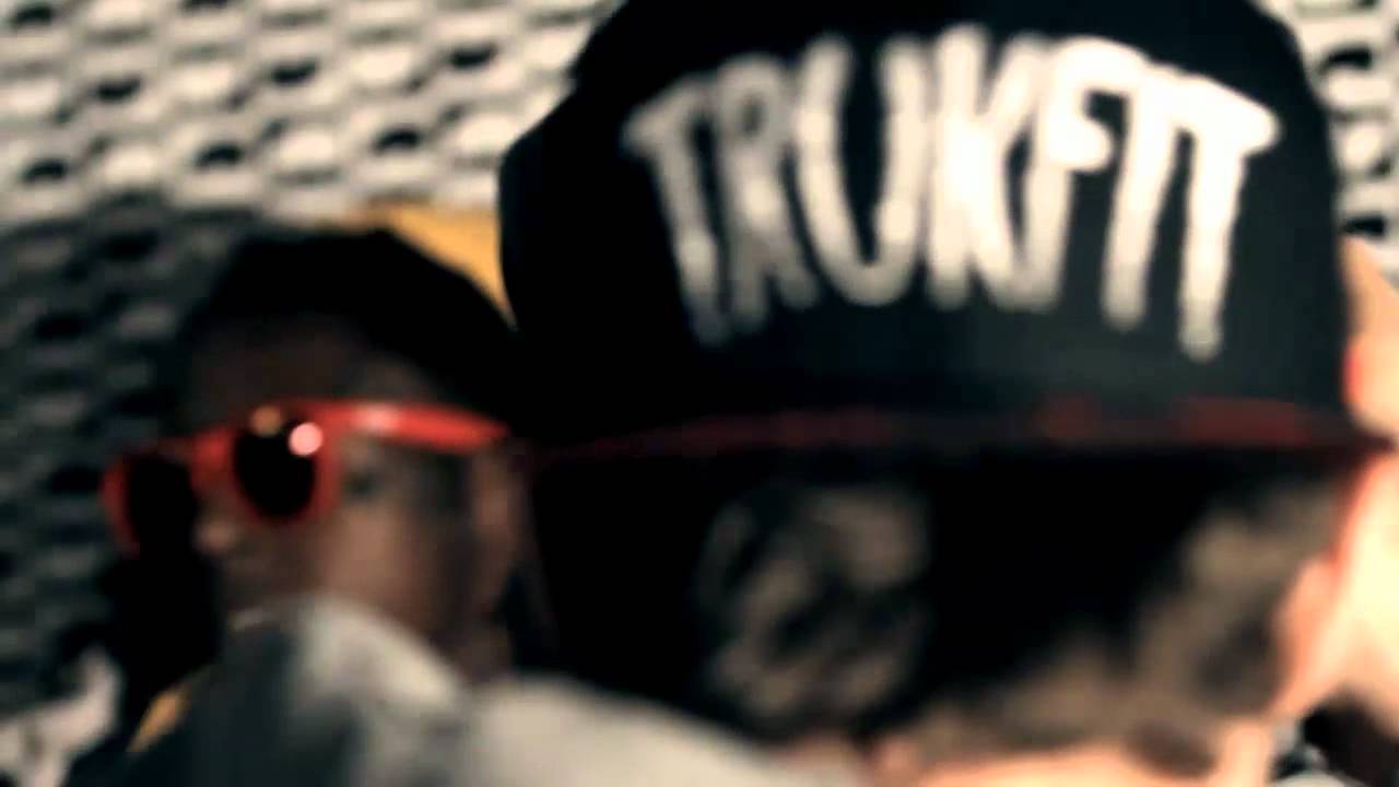 TRUKFIT Photoshop - Behind the Scenes with Lil Wayne