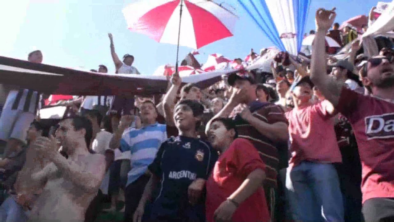 A TODO RITMO !  EN LA CUBETERA LOMENSE