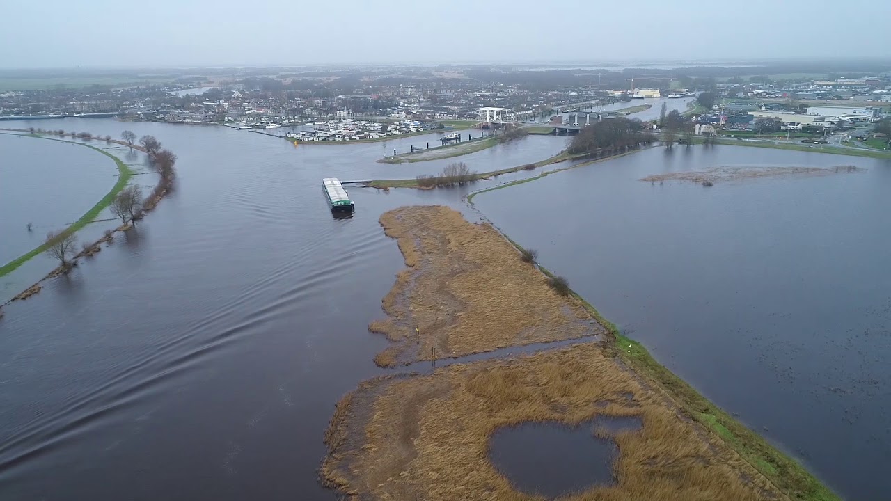 Hoogwater bij Meppel en Zwartsluis levert mooie plaatjes op