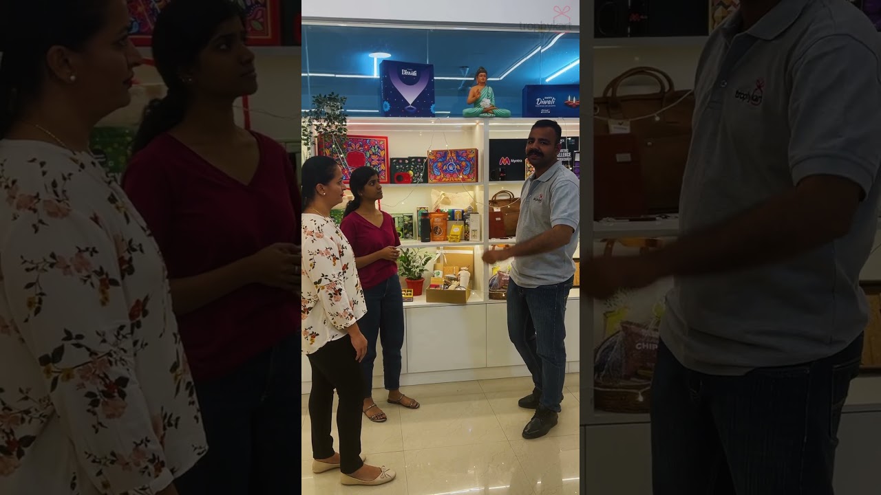 Diwali Corporate Gifting 2025 | Unique Hampers for Employees & Clients | Trophykart