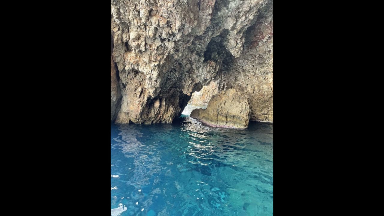 Sailing and exploring Fleves island (Athens Greece) July 2023