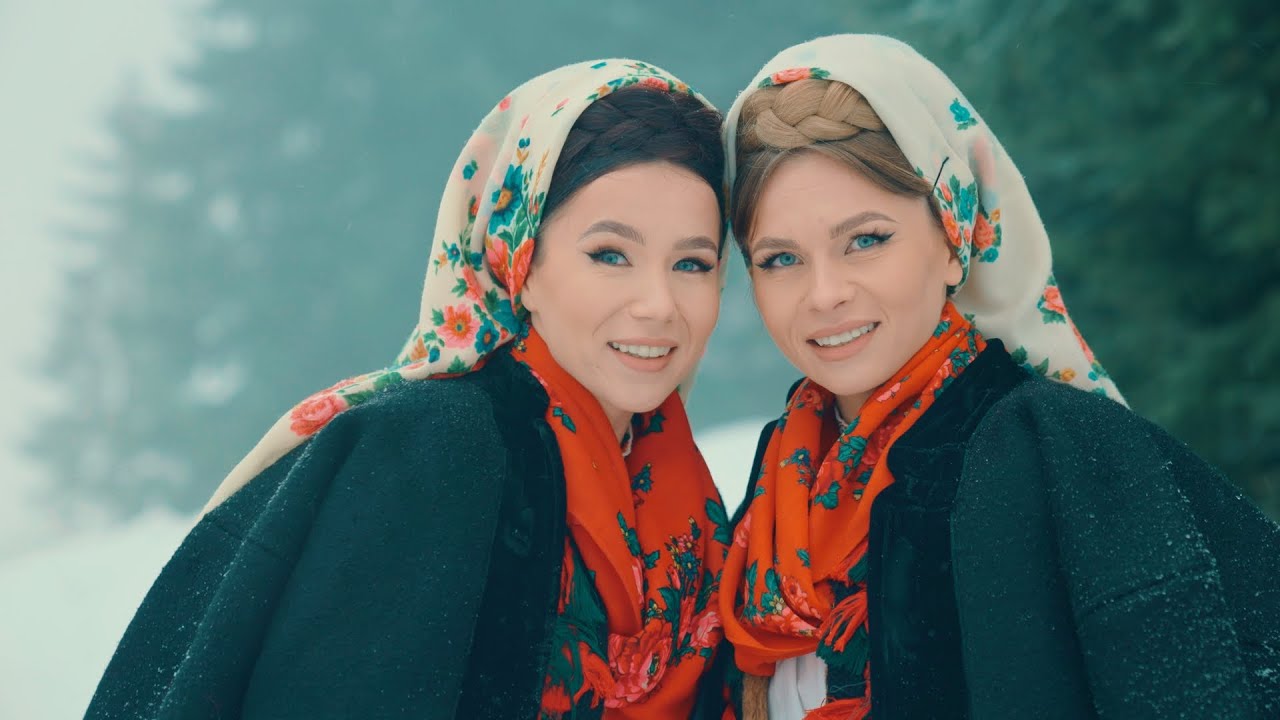 C&acirc;t or fi colindători - Suzana și Daciana Vlad | Colindă