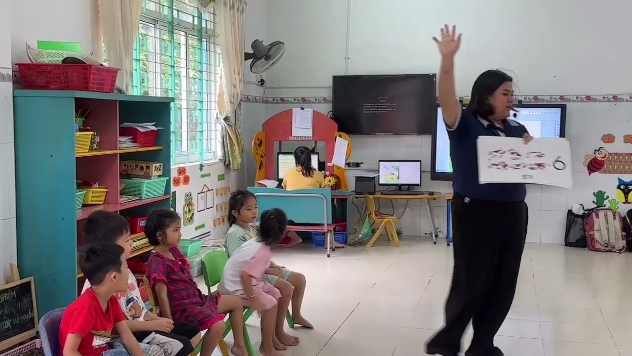 Lá 2 - MN Phú Chánh - 21.10.25