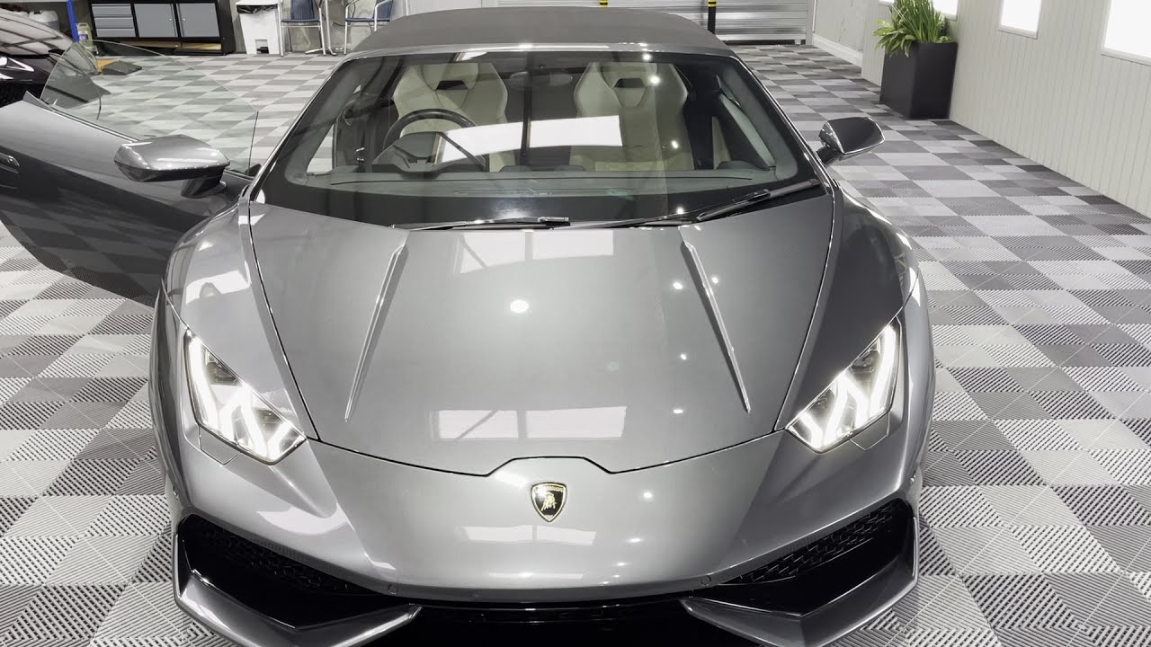 2017 Lamborghini Huracan Spyder 5.2 V10 LP610-4 in Grigio Lynx with a phenomenal Specification