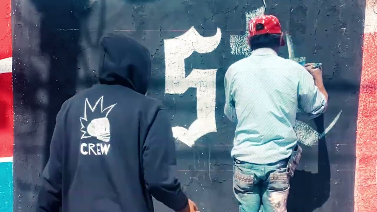 Paste Up | LA GUERRILLA MX 🤓