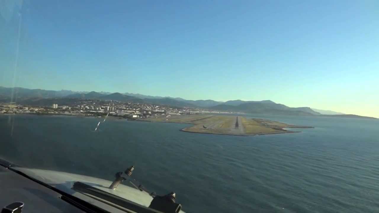 Nice approach to Nice runway 04R following the VOR A approach