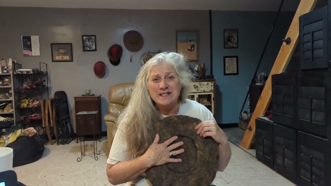 True and amazing, primitive wet felting for a beret hat with unique techniques
