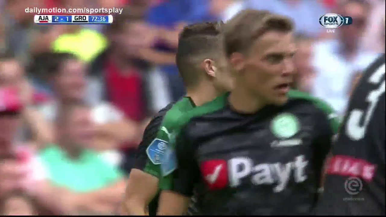 Oussama Idrissi amazing curling strike