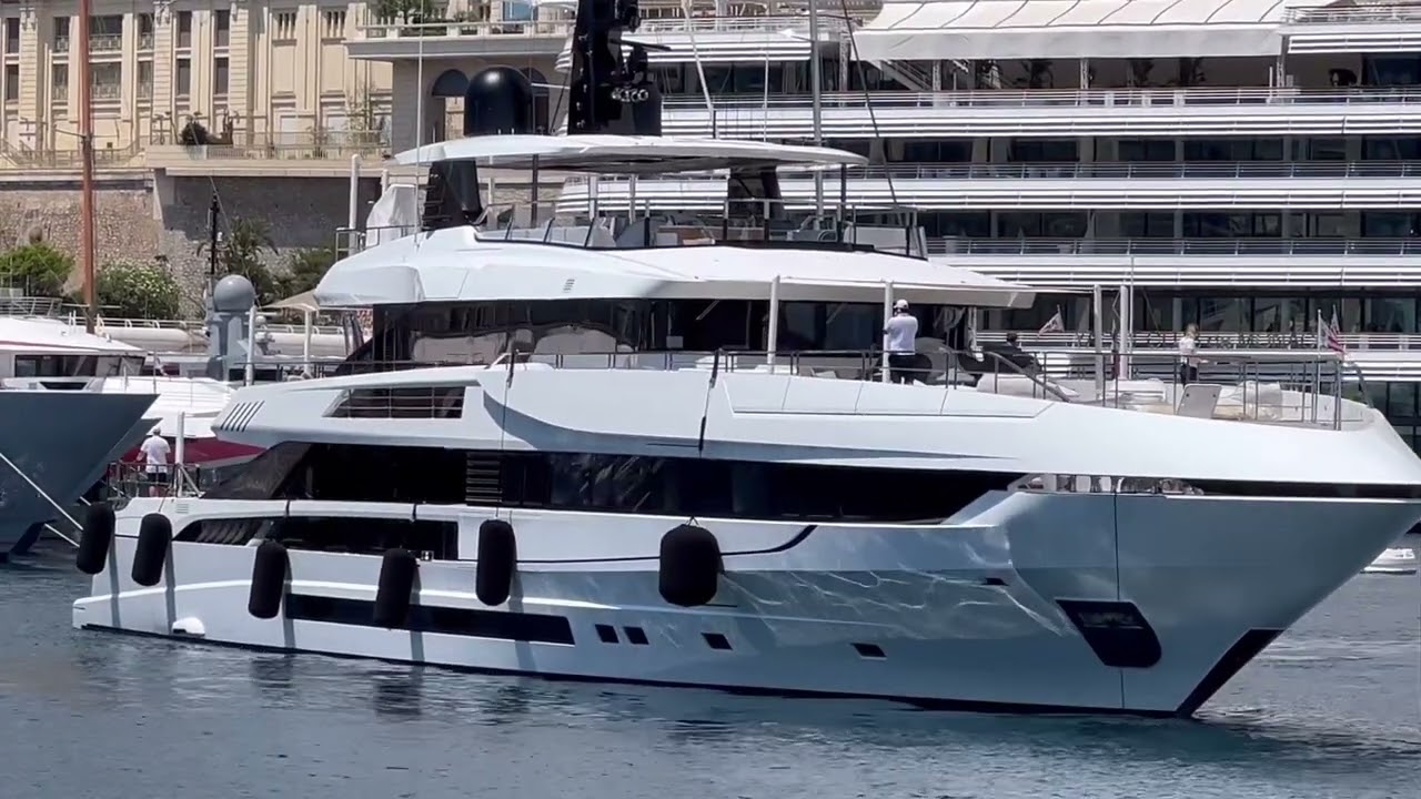 Mangusta &bull; ALISA 50m/164ft. Moran Yachts and Ship. @Emman&rsquo;s Vlog FR