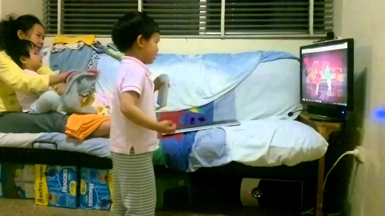Wii Dance Performed by William Luong