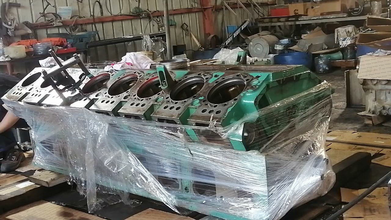 liner installation KTA50 CUMMINS ENGINE