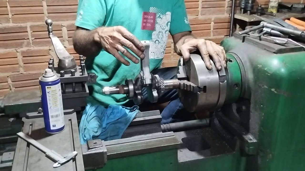 Ajustando biela do motor estacionário da toyama ou qualquer outro motor
