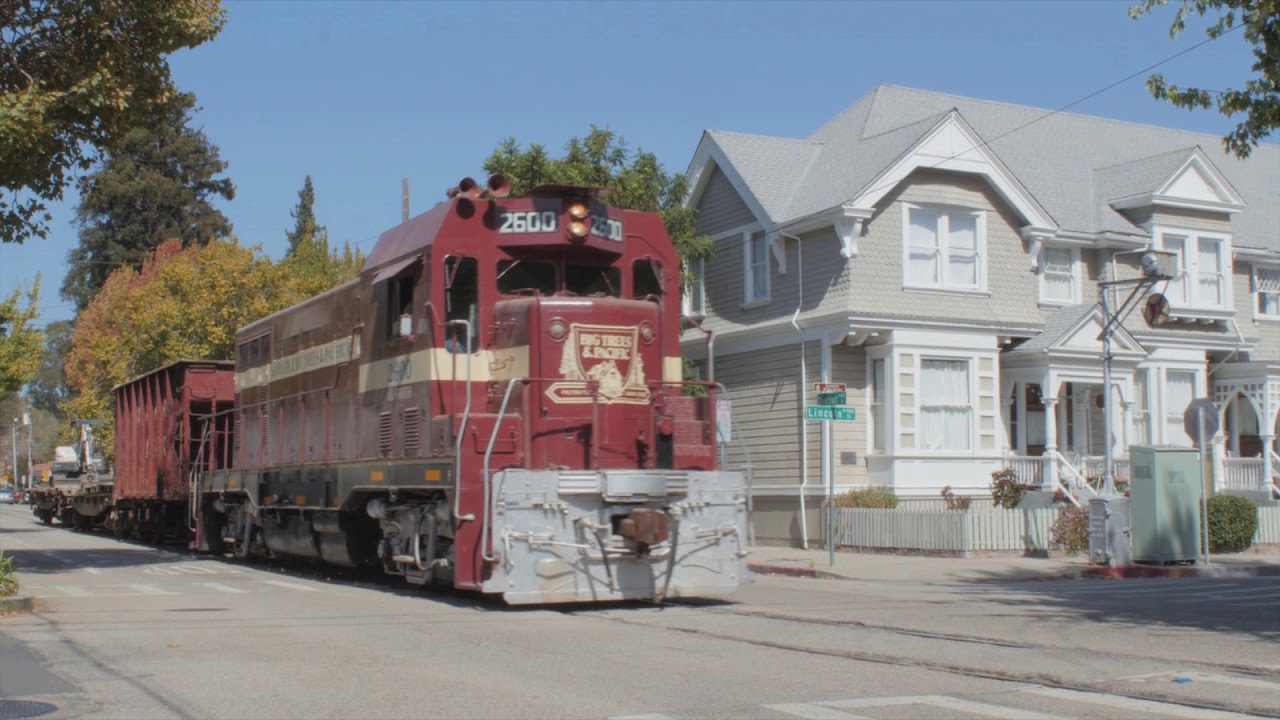 Southern Pacific Hopper Rides the Rails Again! SCBG Ballast Service